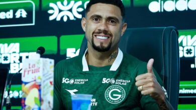 Wellington Rato é apresentado no Goiás