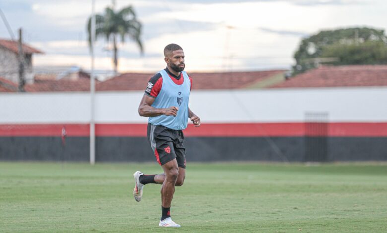 Lateral direito é mais um que deve deixar o Atlético-GO na janela