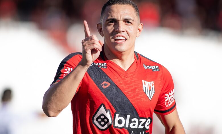 Marcelinho deve rescindir com o Atlético-GO e ir para o futebol árabe