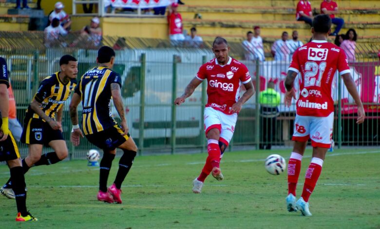 Vila Nova luta, mas é derrotado pelo Volta Redonda e perde invencibilidade de cinco jogos