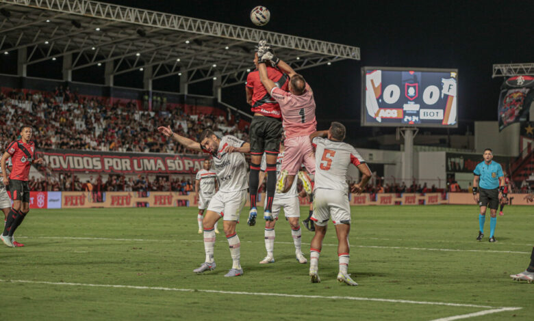 Atlético-GO x Ferroviária: Onde assistir AO VIVO com imagens