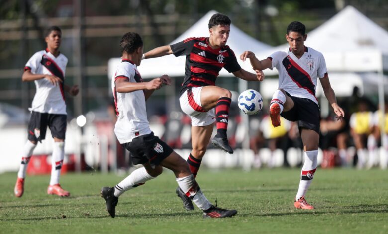Na Gávea, Atlético-GO é derrotado pelo Flamengo e segue na lanterna do Brasileirão sub-17