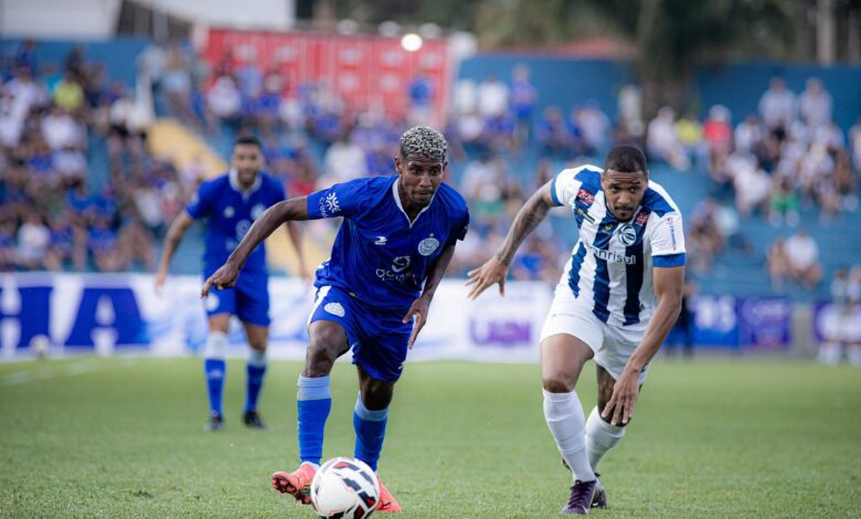 Goiatuba marca nos acréscimos e empata com o São José-RS no jogo de ida da 2ª fase