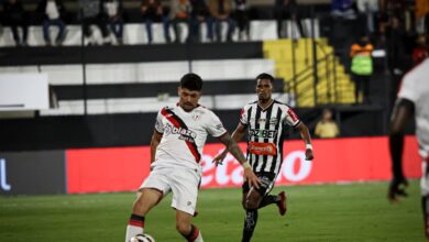 Em jogo com golaço de Robert e "lei do ex", Atlético-GO empata contra Athletic