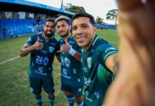 Rio Verde e Tupy fazem jogo de líderes com casa cheia no Velosão.